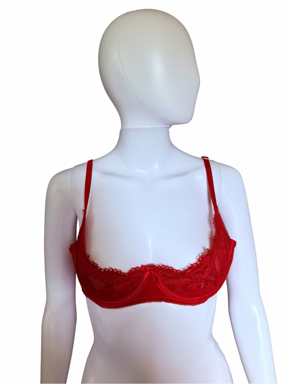 Frederick's of Hollywood Red Lace Underwire Bra